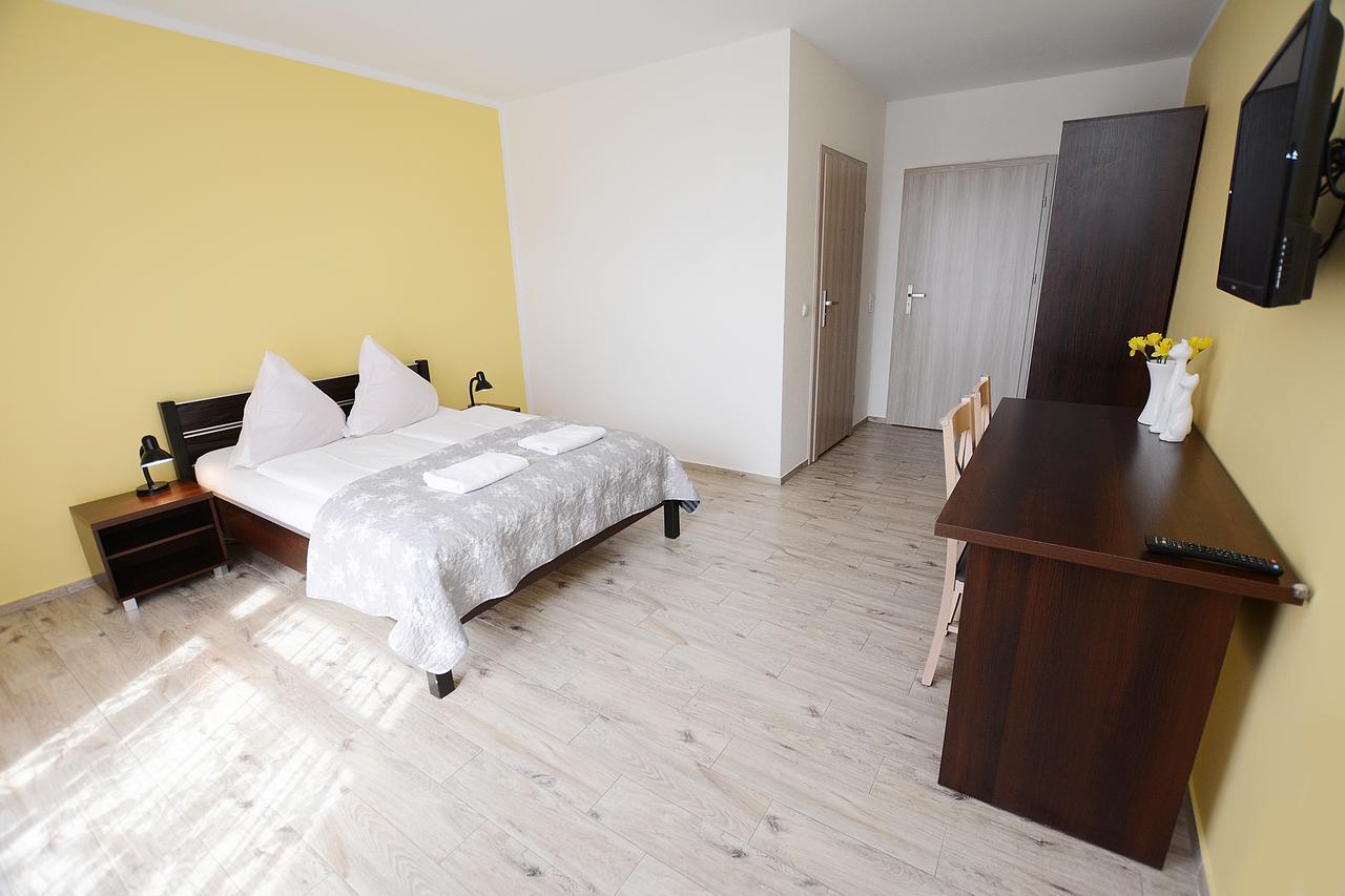 Neptun Bed & Breakfast *